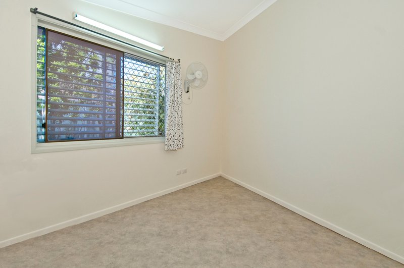 Photo - 75 Lima Street, Edens Landing QLD 4207 - Image 15