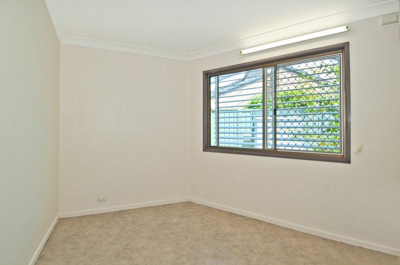 Photo - 75 Lima Street, Edens Landing QLD 4207 - Image 16