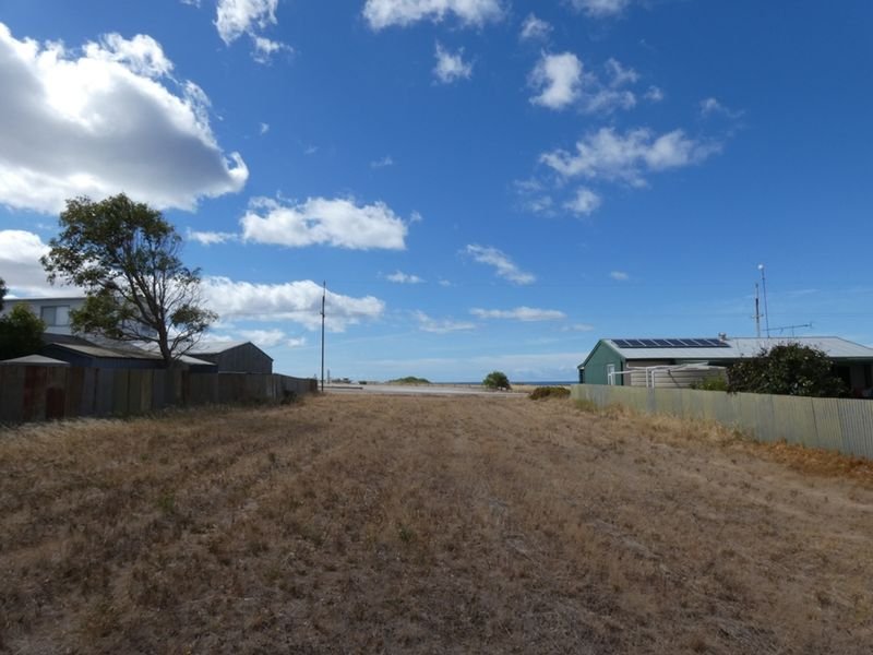 Photo - 75 (Lot 38 & 76) Marine Parade, Port Moorowie SA 5576 - Image 4