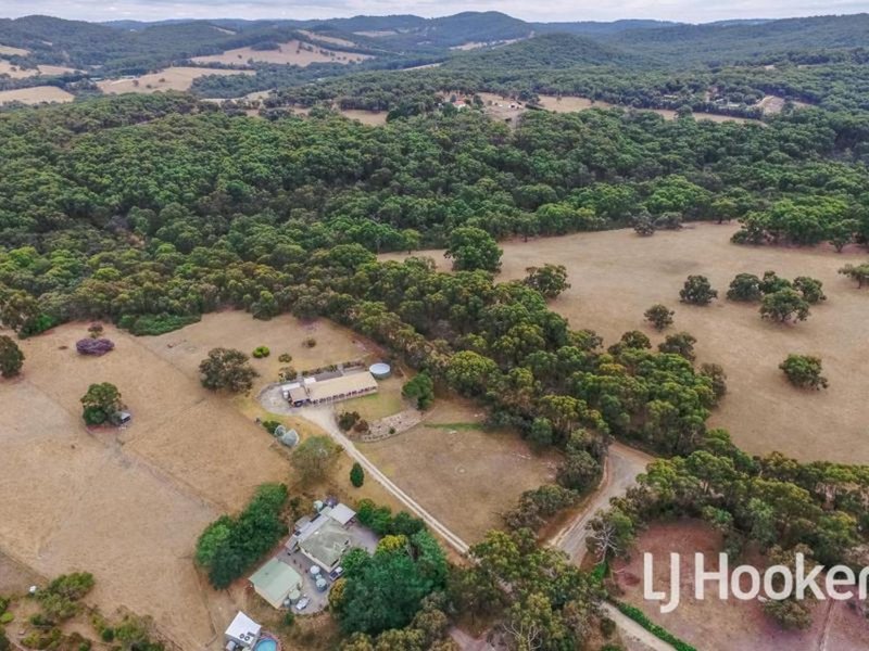 Photo - 75 Manoora Road, Nar Nar Goon North VIC 3812 - Image 16