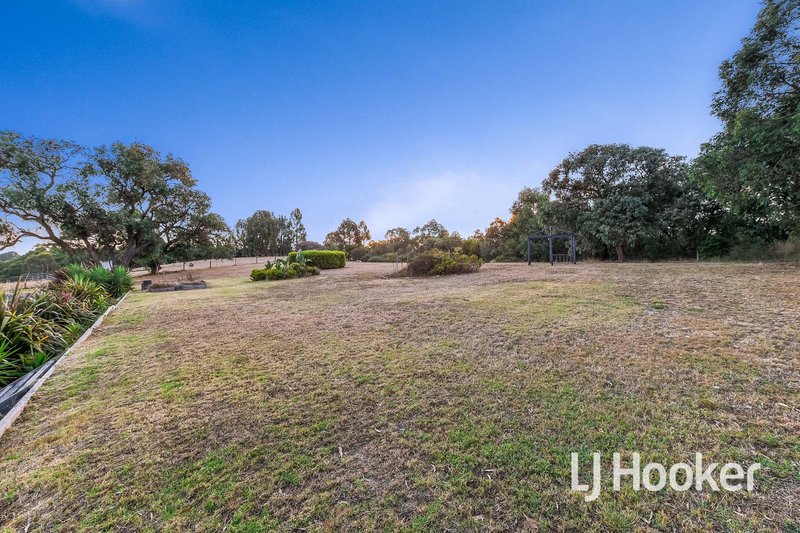 Photo - 75 Manoora Road, Nar Nar Goon North VIC 3812 - Image 14