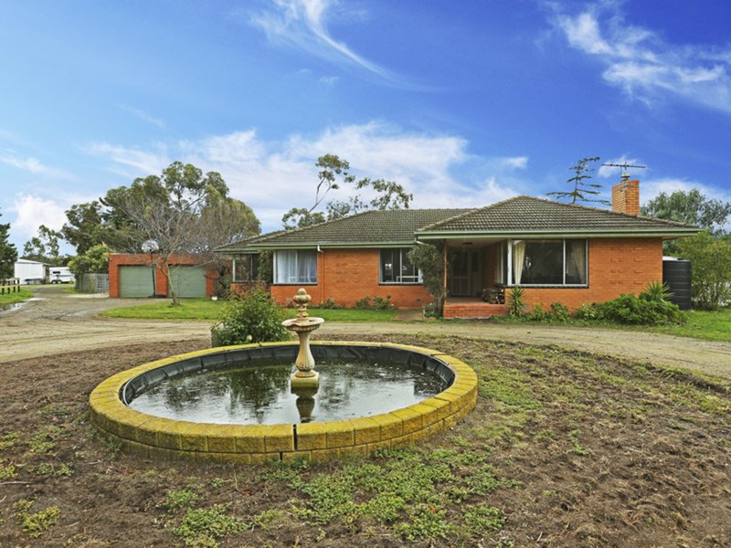 Photo - 75 Minyip Road, Lara VIC 3212 - Image 15