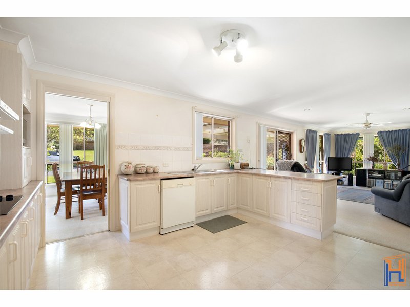 Photo - 75 Norris Drive, Armidale NSW 2350 - Image 3