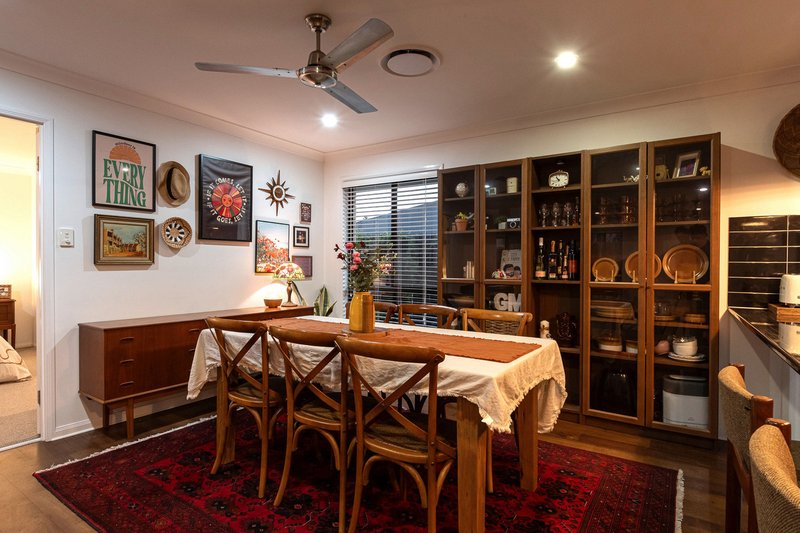 Photo - 75 Northquarter Drive, Murrumba Downs QLD 4503 - Image 7