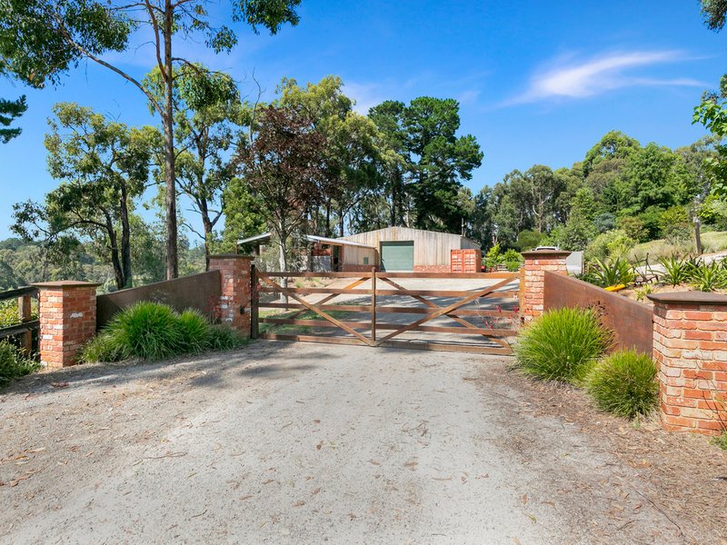 75 Old Baker Road, Wandin East VIC 3139