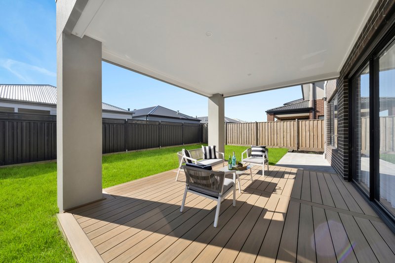 Photo - 75 Portobello Boulevard, Clyde North VIC 3978 - Image 20