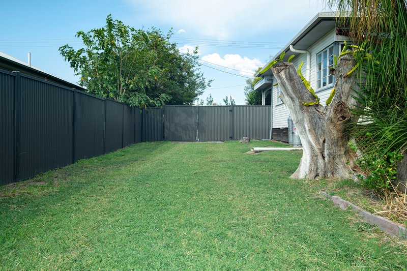 Photo - 75 Rainbow Street, Biloela QLD 4715 - Image 3