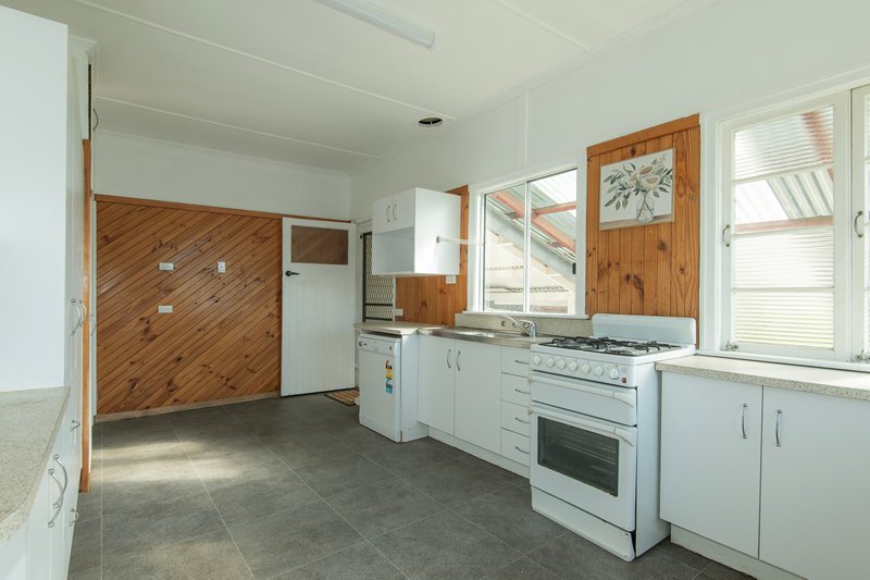 Photo - 75 Rainbow Street, Biloela QLD 4715 - Image 5