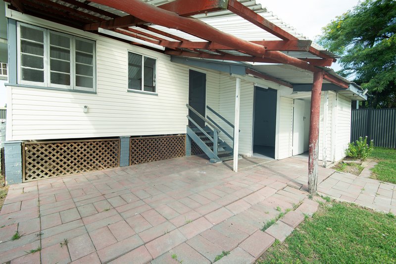 Photo - 75 Rainbow Street, Biloela QLD 4715 - Image 13