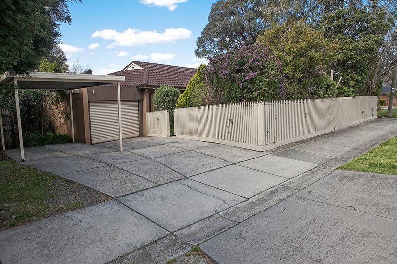 Photo - 75 Remington Drive, Glen Waverley VIC 3150 - Image 14