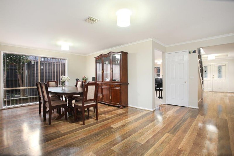 Photo - 75 Robinswood Parade, Narre Warren South VIC 3805 - Image 5