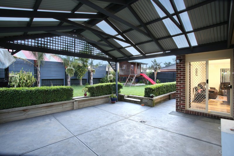 Photo - 75 Robinswood Parade, Narre Warren South VIC 3805 - Image 13