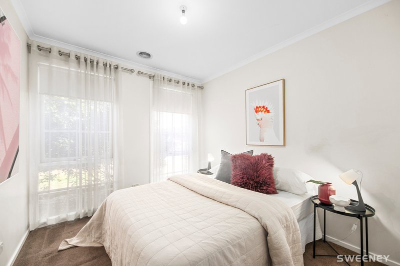 Photo - 75 Rosebery Street, Altona Meadows VIC 3028 - Image 10