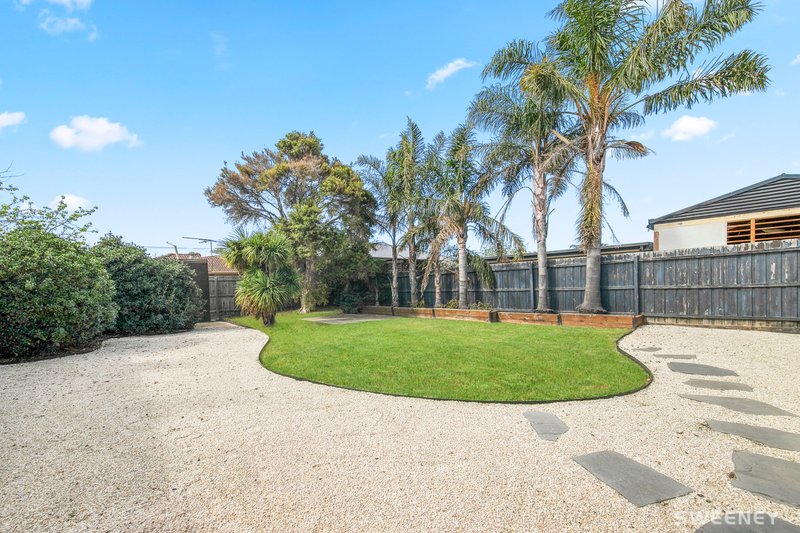 Photo - 75 Rosebery Street, Altona Meadows VIC 3028 - Image 14