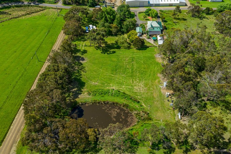 Photo - 75 Saddle Road, Kettering TAS 7155 - Image 25