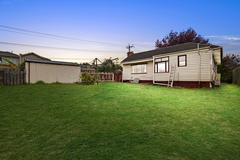 Photo - 75 Scoresby Road, Bayswater VIC 3153 - Image 6
