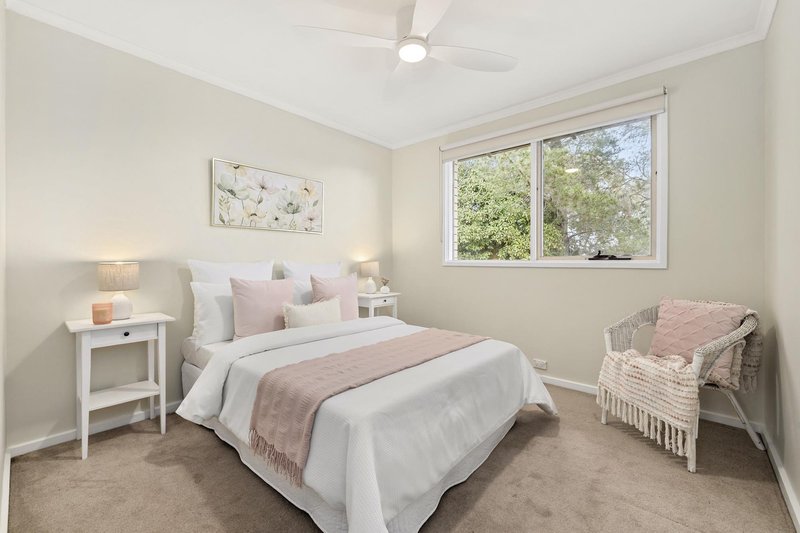 Photo - 75 Shakespeare Crescent, Fraser ACT 2615 - Image 5