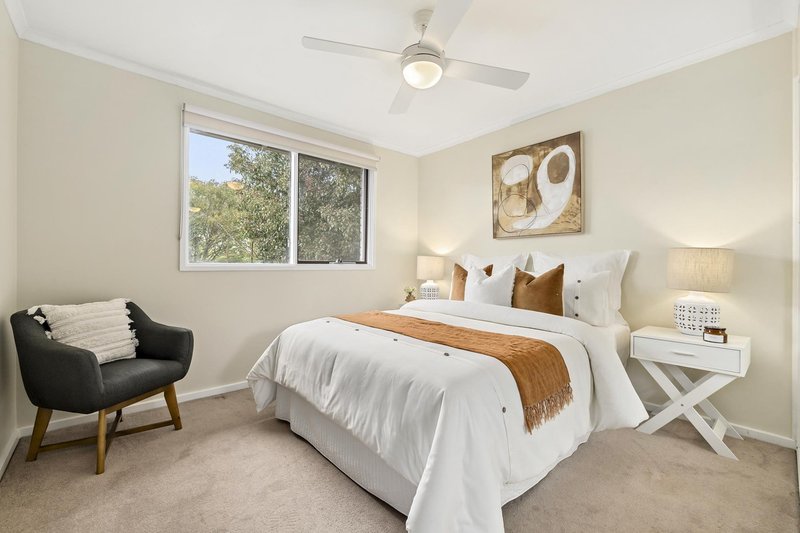 Photo - 75 Shakespeare Crescent, Fraser ACT 2615 - Image 7