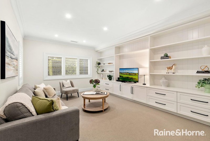 Photo - 75 Sir James Fairfax Circuit, Bowral NSW 2576 - Image 3