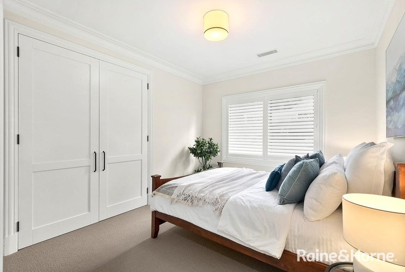 Photo - 75 Sir James Fairfax Circuit, Bowral NSW 2576 - Image 9