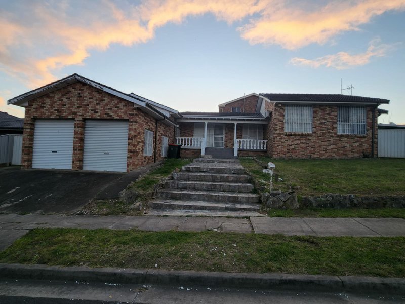 Photo - 75 Swan Road, Edensor Park NSW 2176 - Image