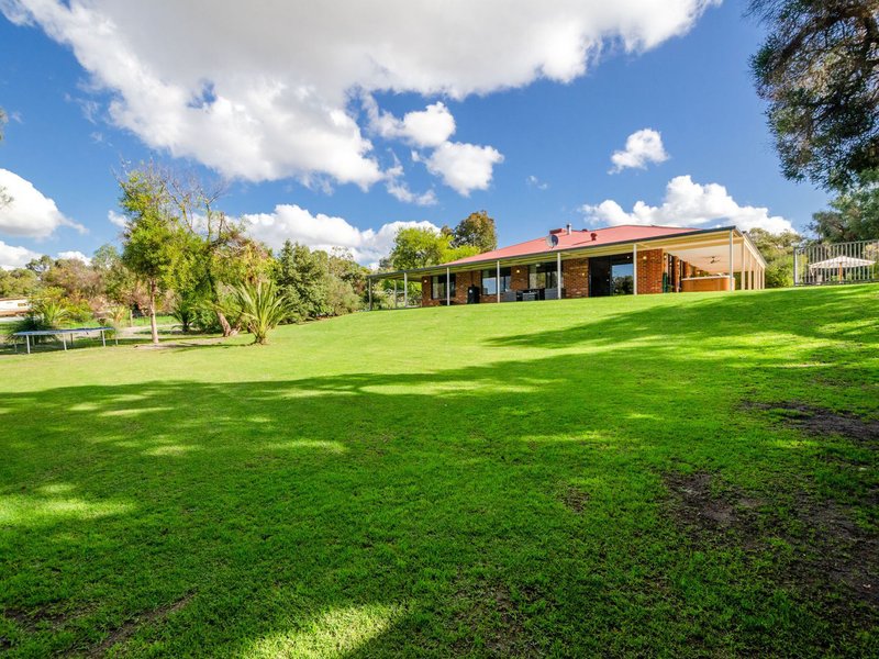 Photo - 75 The Fairways , Gnangara WA 6077 - Image 20