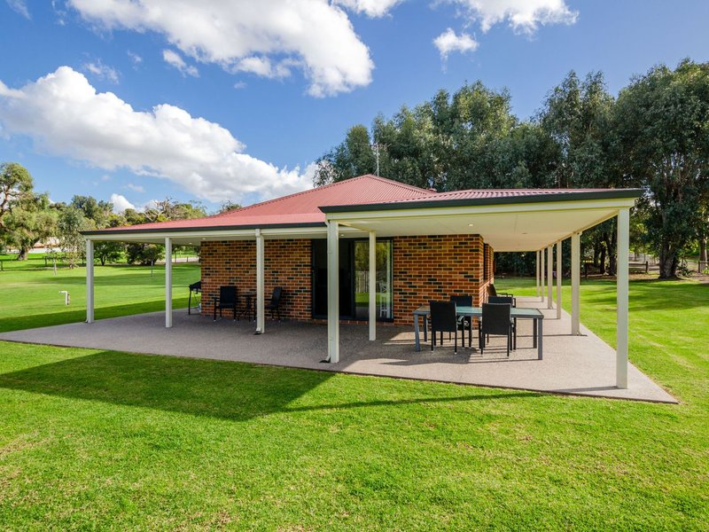 Photo - 75 The Fairways , Gnangara WA 6077 - Image 25