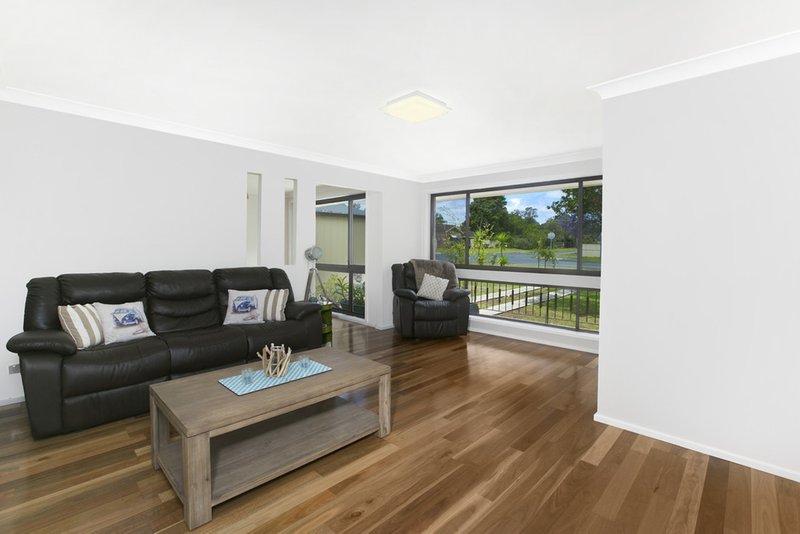 Photo - 75 Thirlmere Way, Tahmoor NSW 2573 - Image 3