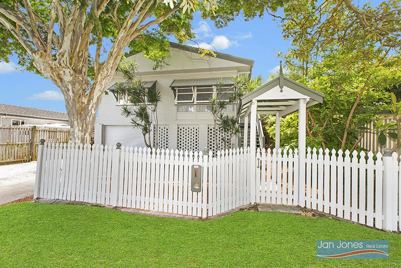 Photo - 75 Thomas Street, Clontarf QLD 4019 - Image 2