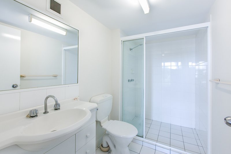 Photo - 75 Thorn Street, Kangaroo Point QLD 4169 - Image 3