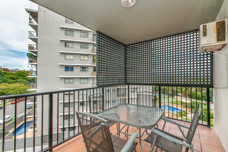 Photo - 75 Thorn Street, Kangaroo Point QLD 4169 - Image 7