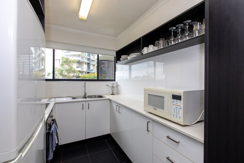 Photo - 75 Thorn Street, Kangaroo Point QLD 4169 - Image 3