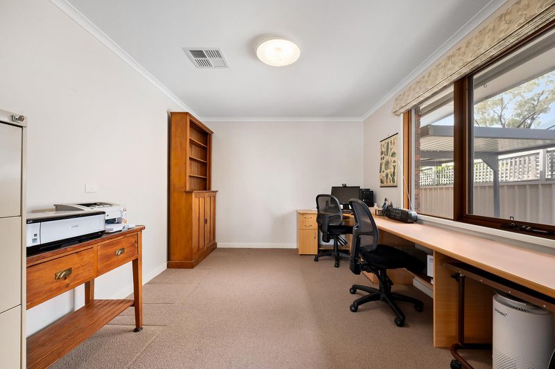 Photo - 75 Tyrrell Circuit, Kaleen ACT 2617 - Image 6