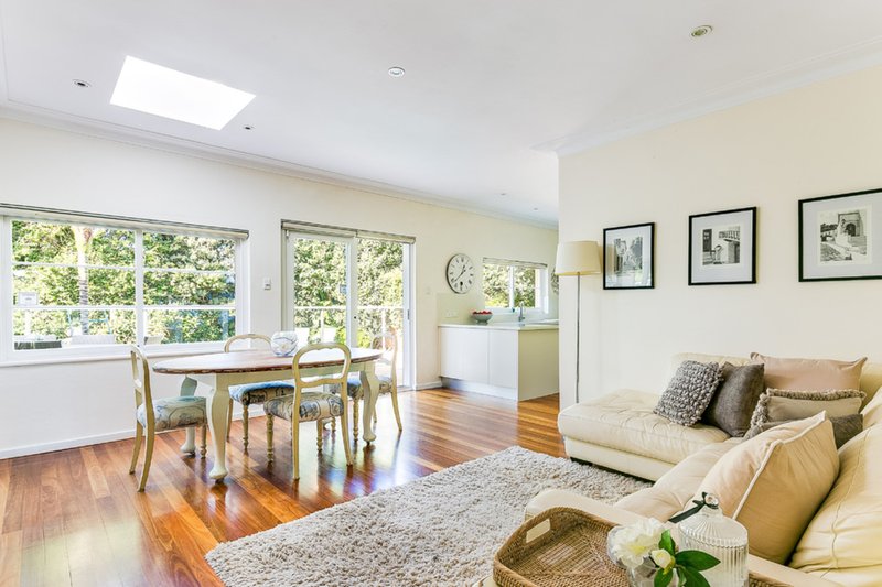 Photo - 75 Victor Road, Dee Why NSW 2099 - Image 5