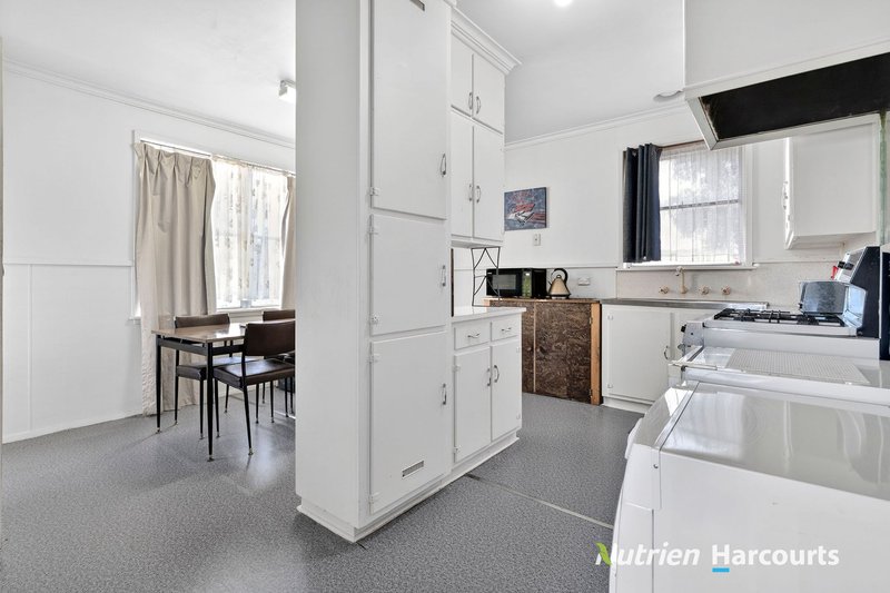 Photo - 75 West Street, Mortlake VIC 3272 - Image 7