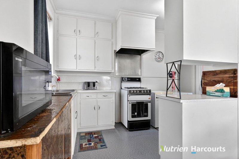 Photo - 75 West Street, Mortlake VIC 3272 - Image 9