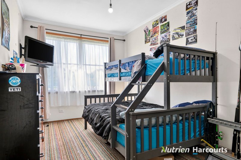 Photo - 75 West Street, Mortlake VIC 3272 - Image 12