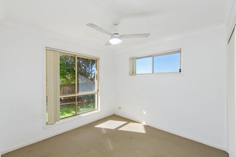 Photo - 75 Williams Street, Wakerley QLD 4154 - Image 8