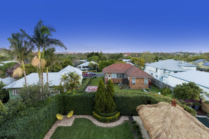 Photo - 75 Wynnum Road, Norman Park QLD 4170 - Image 7