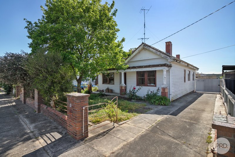 75 Yarrowee Street, Sebastopol VIC 3356