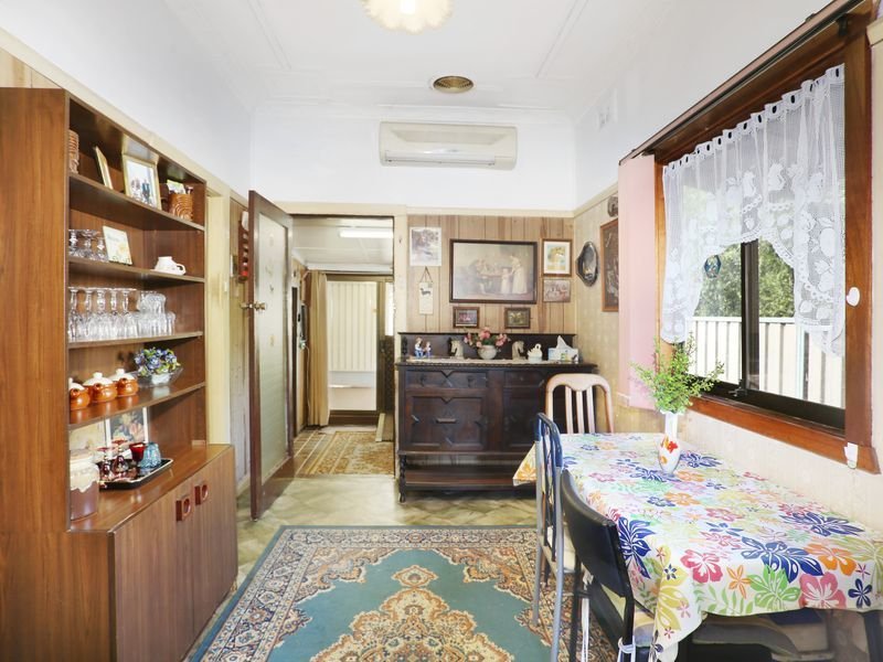 Photo - 75 Yillowra Street, Auburn NSW 2144 - Image 3