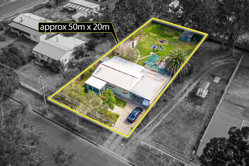 Photo - 75 York Street, Tahmoor NSW 2573 - Image 2