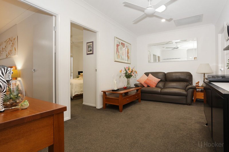 Photo - 7/50 Compass Drive, Biggera Waters QLD 4216 - Image 17