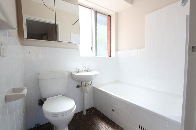 Photo - 7/51-57 Castlereagh Street, Liverpool NSW 2170 - Image 9