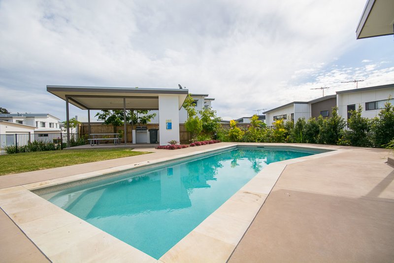 Photo - 7/51 Lacey Road, Carseldine QLD 4034 - Image 11