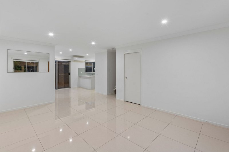 Photo - 75/11 Butler Crescent, Calamvale QLD 4116 - Image 5