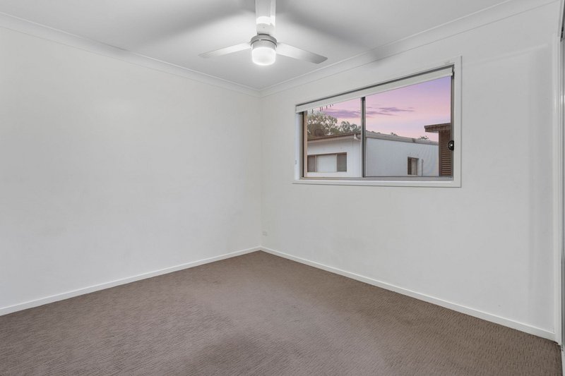 Photo - 75/11 Butler Crescent, Calamvale QLD 4116 - Image 16