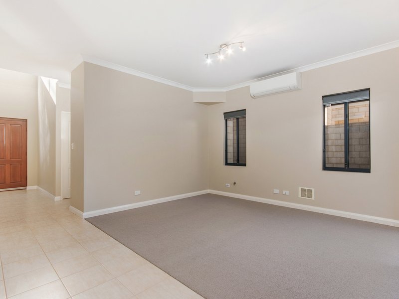 Photo - 7/52-54 Lewington Street, Rockingham WA 6168 - Image 2