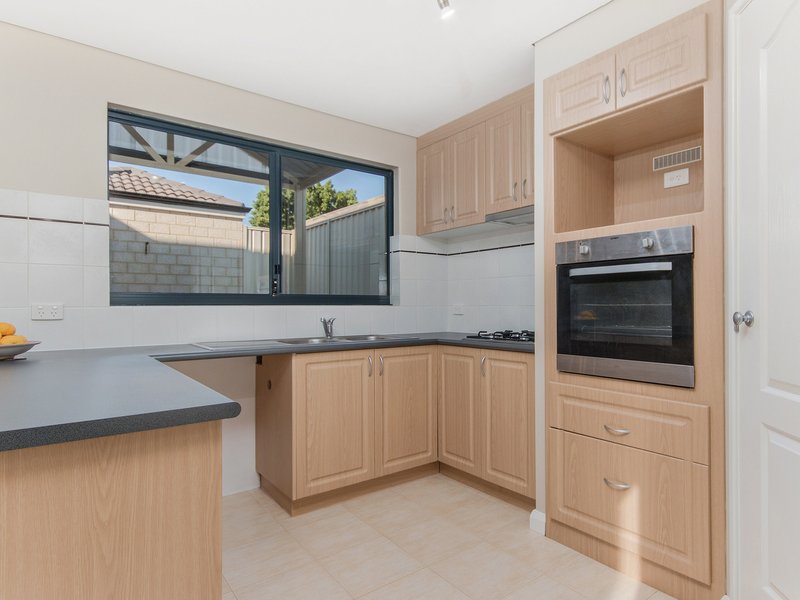 Photo - 7/52-54 Lewington Street, Rockingham WA 6168 - Image 5