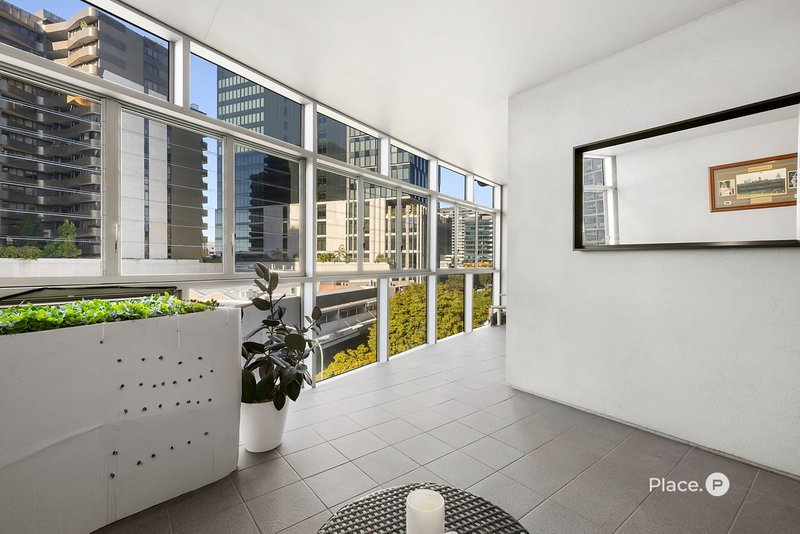 Photo - 752/1000 Ann Street, Fortitude Valley QLD 4006 - Image 6